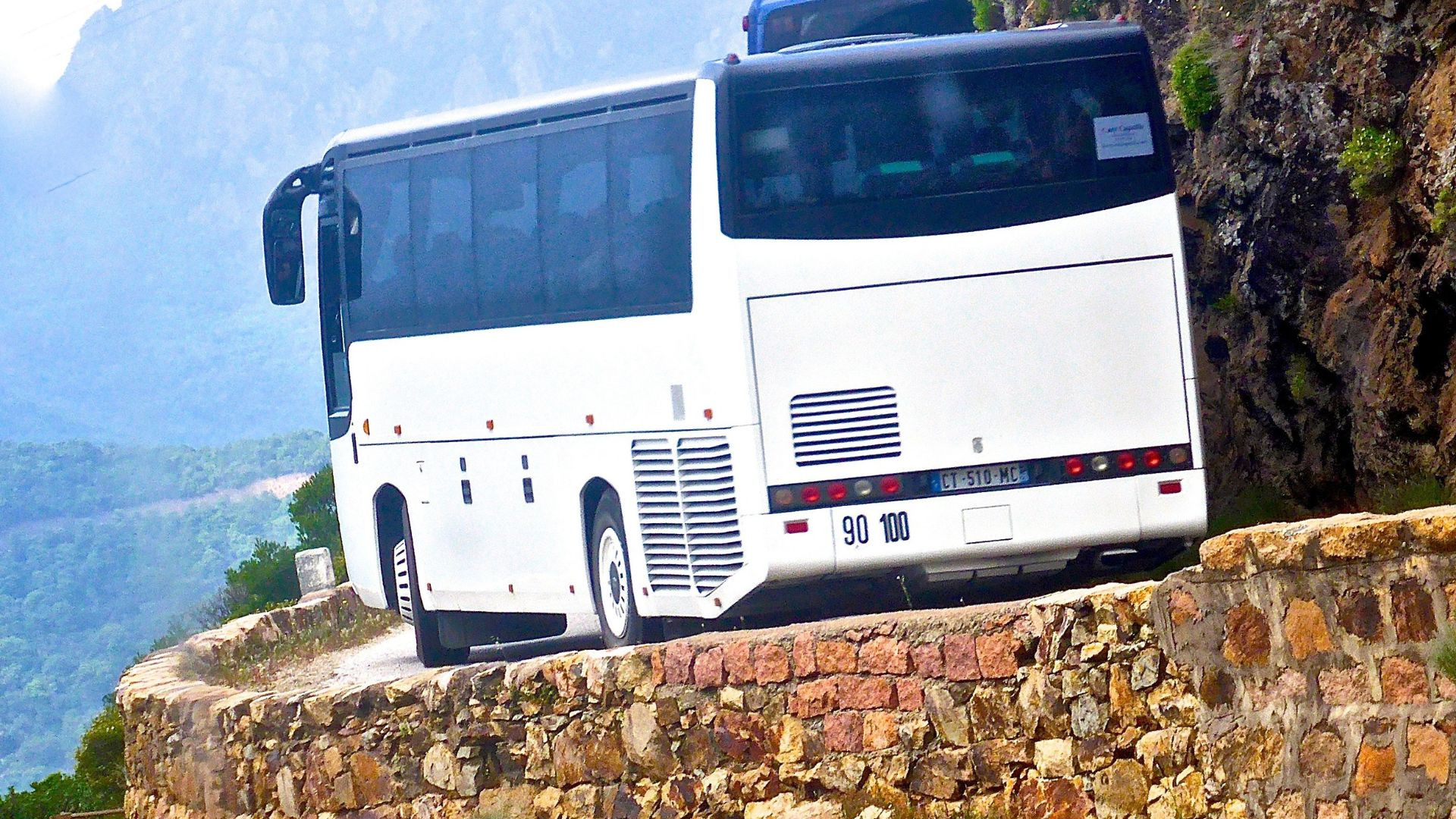 Atedibus señala una caída de la demanda de viajeros del 14 frente a 2019