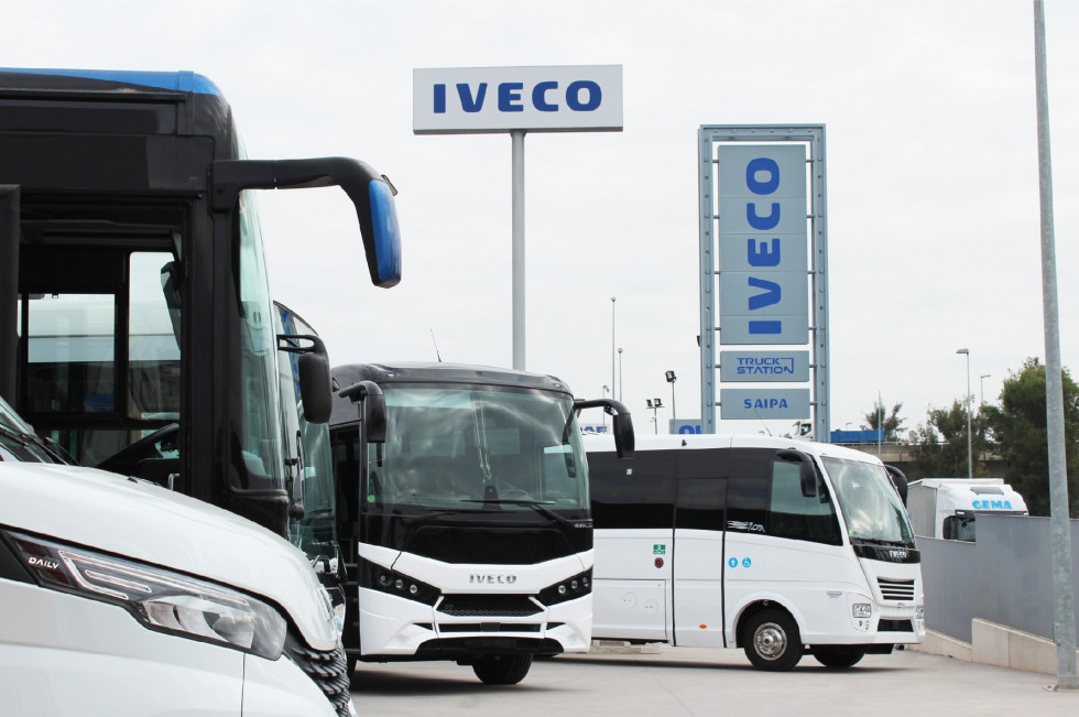 Saipa motor se convierte en concesionario iveco bus