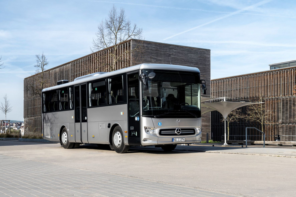 Llega la version hibrida del mercedes benz intouro