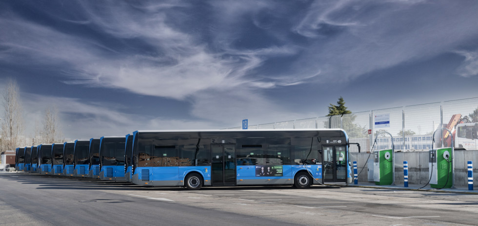 Irizar emobility recibe un pedido de 90 autobuses electricos de la emt de madrid