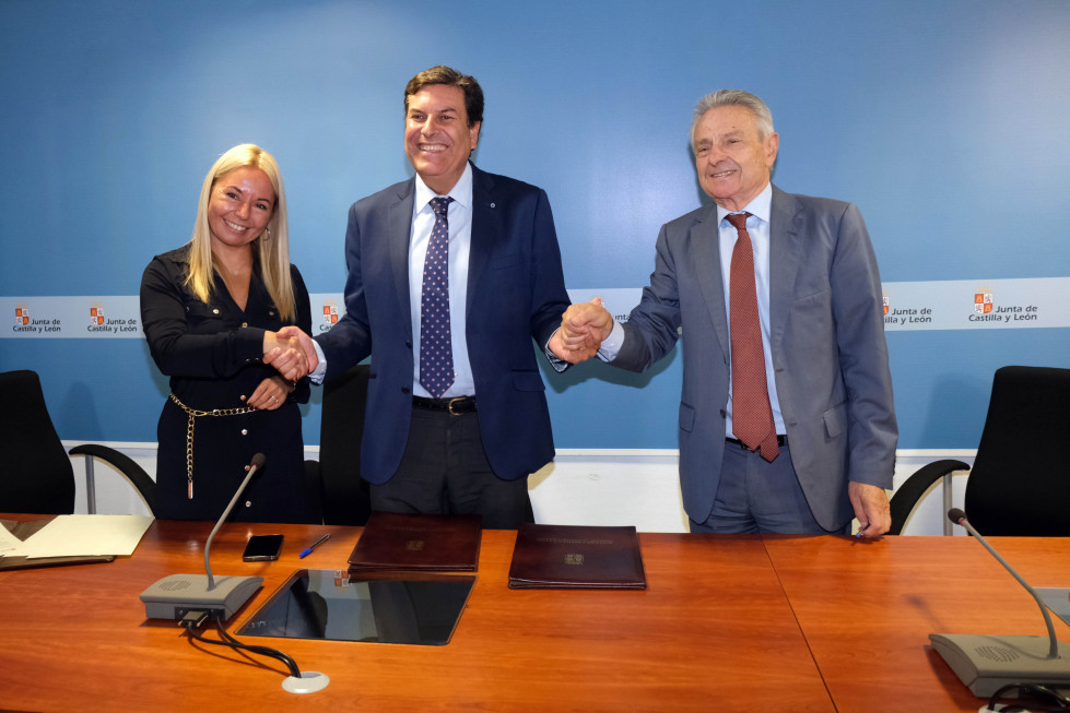 Switch firma un protocolo para el desarrollo de su implantacion industrial en castilla y leon