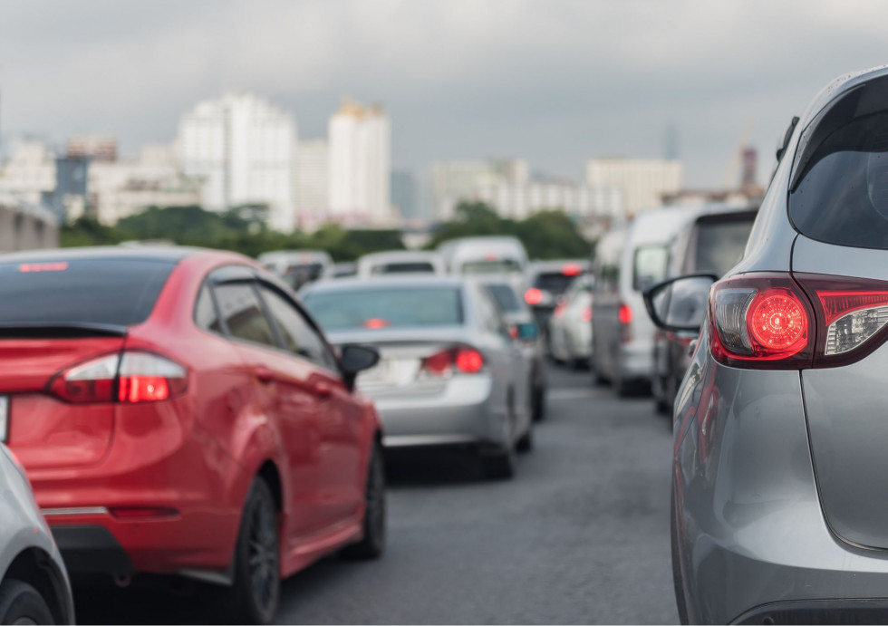 Atedibus promueve el transporte colectivo para aliviar el trafico