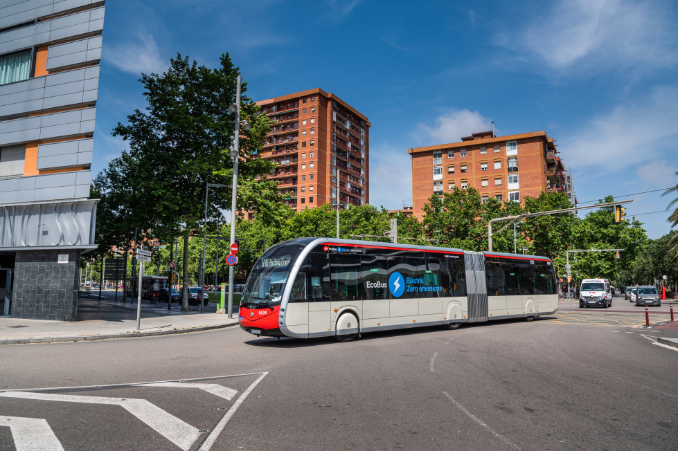 Las ventas de autobuses electricos superan las del diesel en europa