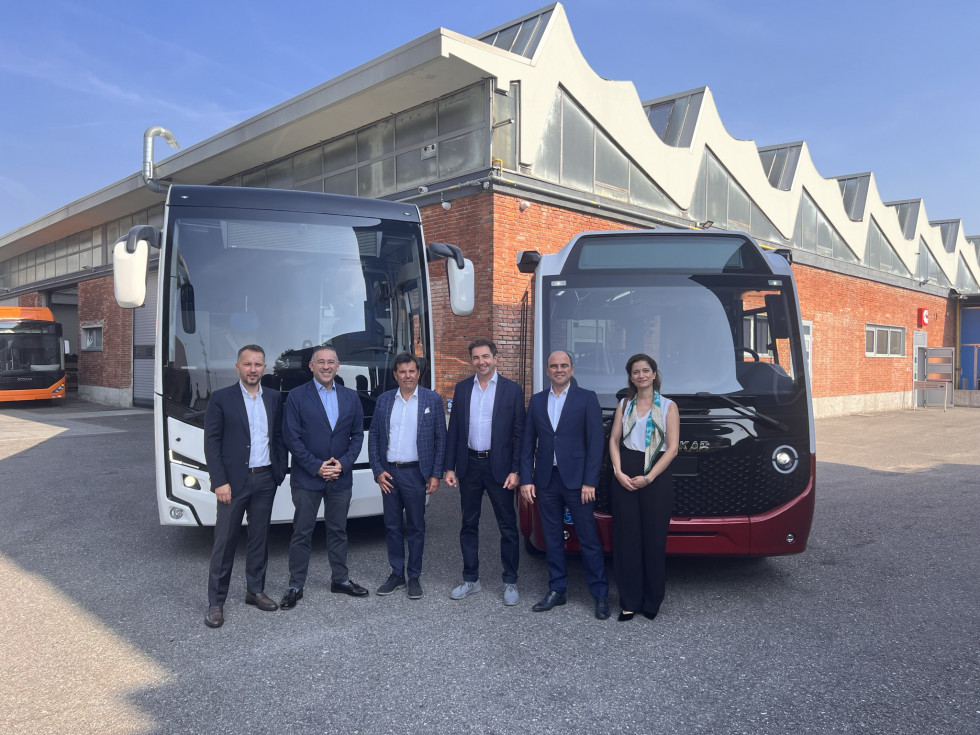 Otokar compra la firma italiana mauri bus system