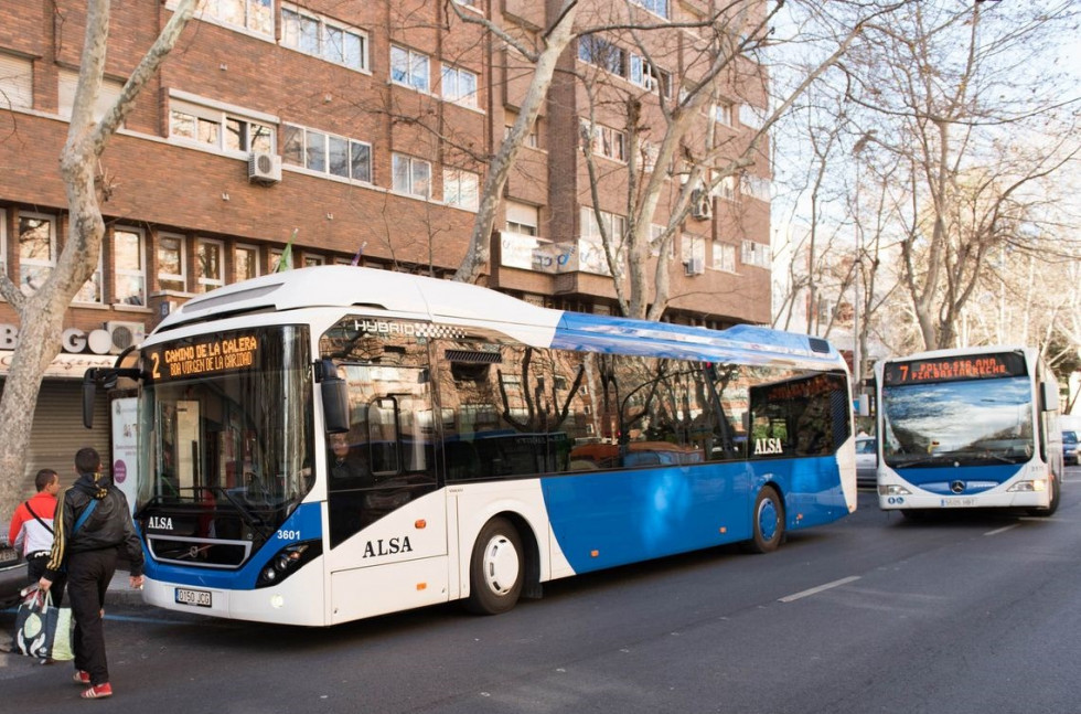 La demanda del autobus urbano en autobus crece un 27 en agosto