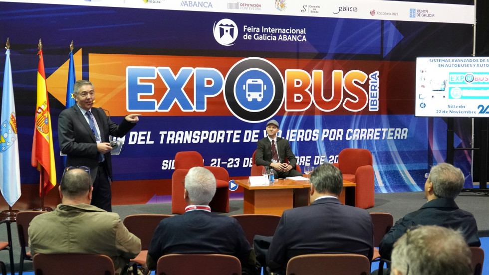 Los autocares sostenibles y el tacografo inteligente a debate en expobus