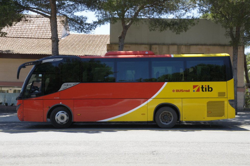 Baleares prorroga un mes la gratuidad del transporte publico