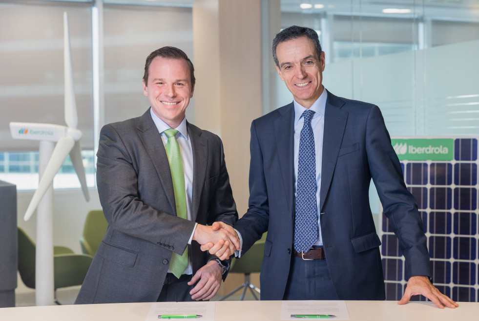 Confebus firma un acuerdo de colaboracion con iberdrola