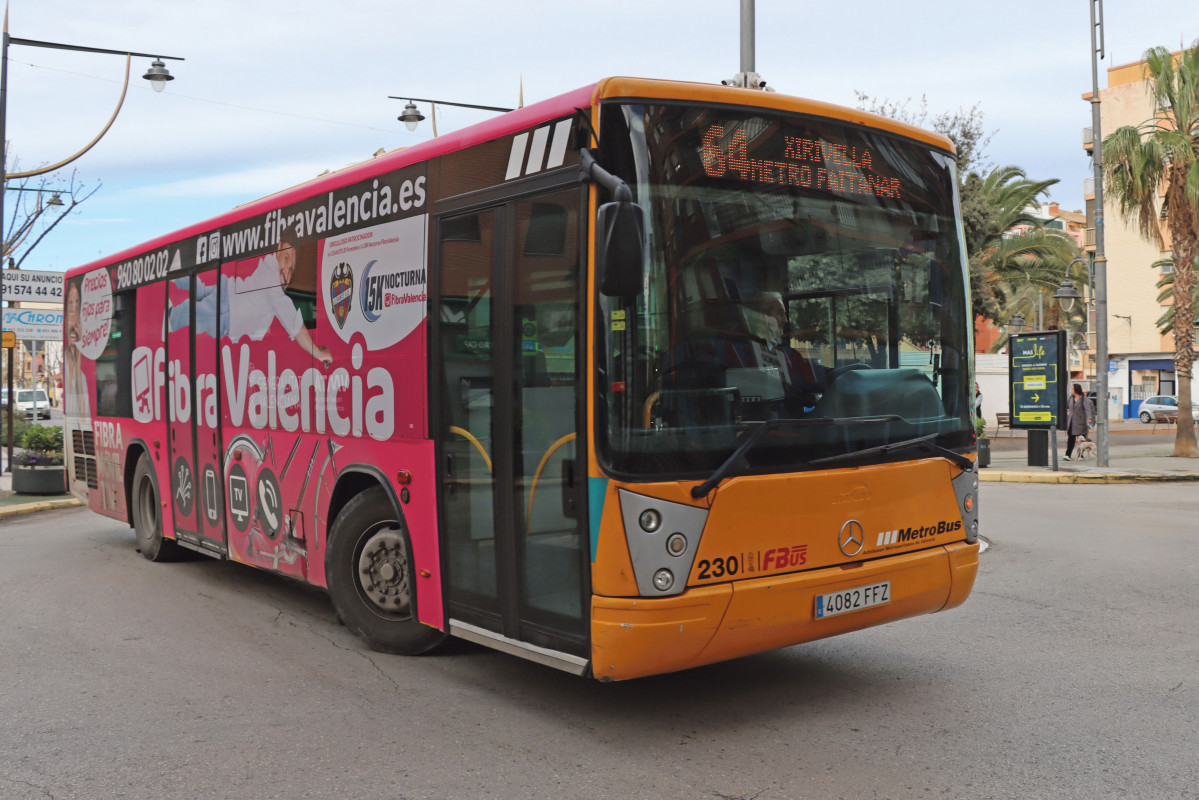 El autobus lanzadera de xirivella triplica el numero de usuarios