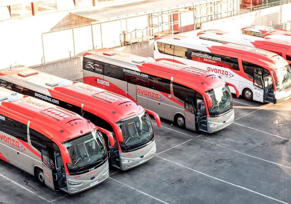 La demanda del transporte interurbano en autobus crece un 1 en marzo