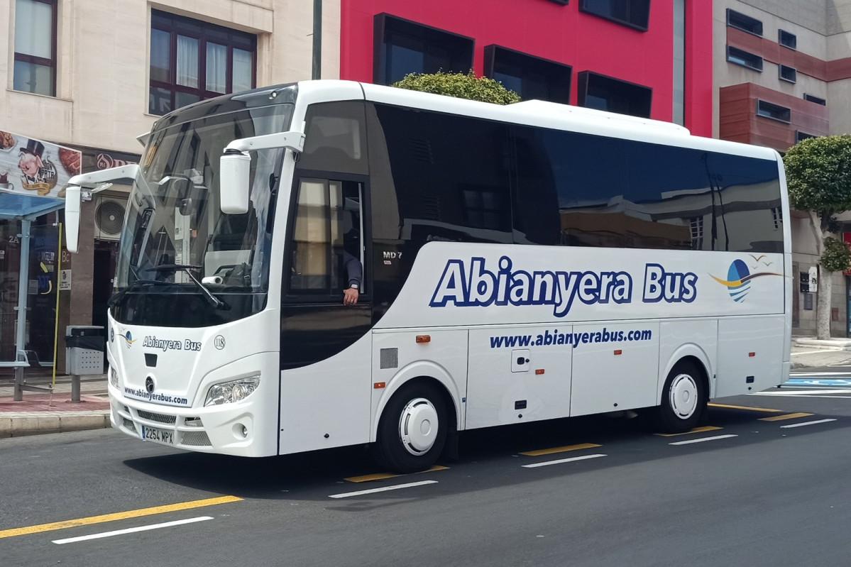 Abianyera bus adquiere dos vehiculos de temsa