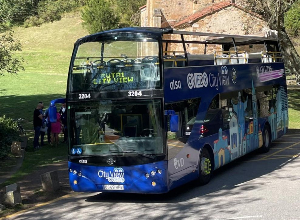 El autobus turistico regresa a oviedo