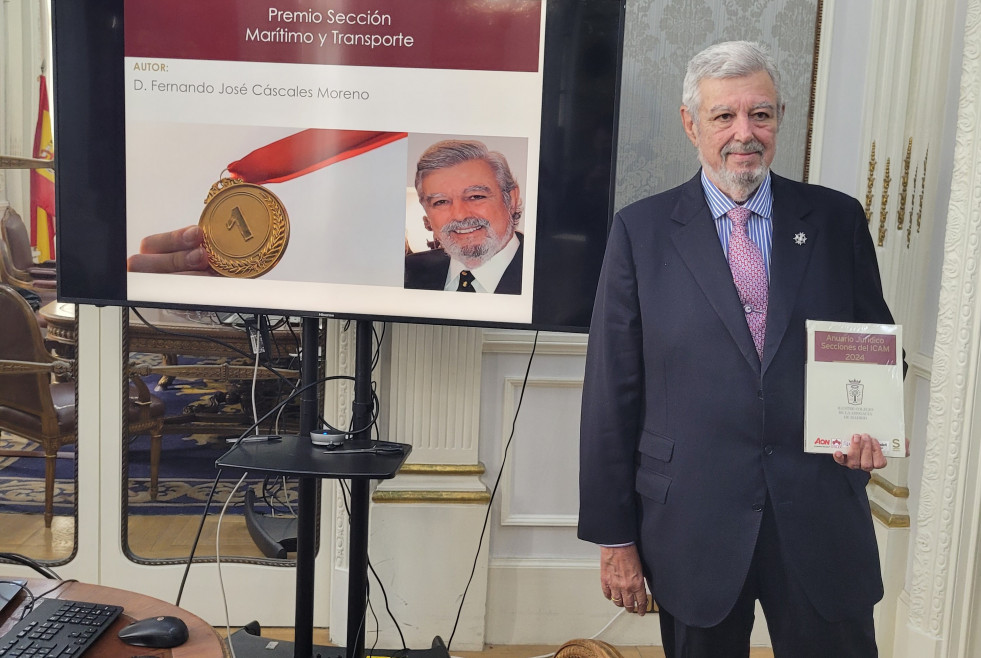 Fernando cascales gana el premio a la innovacion juridica de secciones 2023