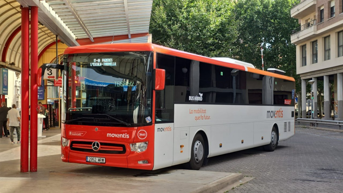 Cataluna pone en marcha un nuevo servicio de autobus expres