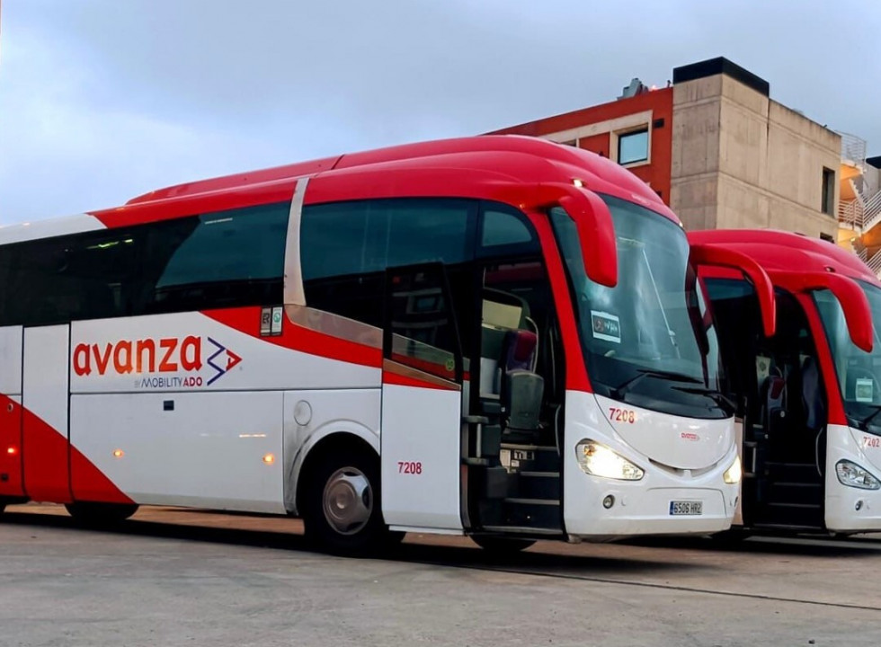 El uso del transporte interurbano en autobus crece un 5 en junio