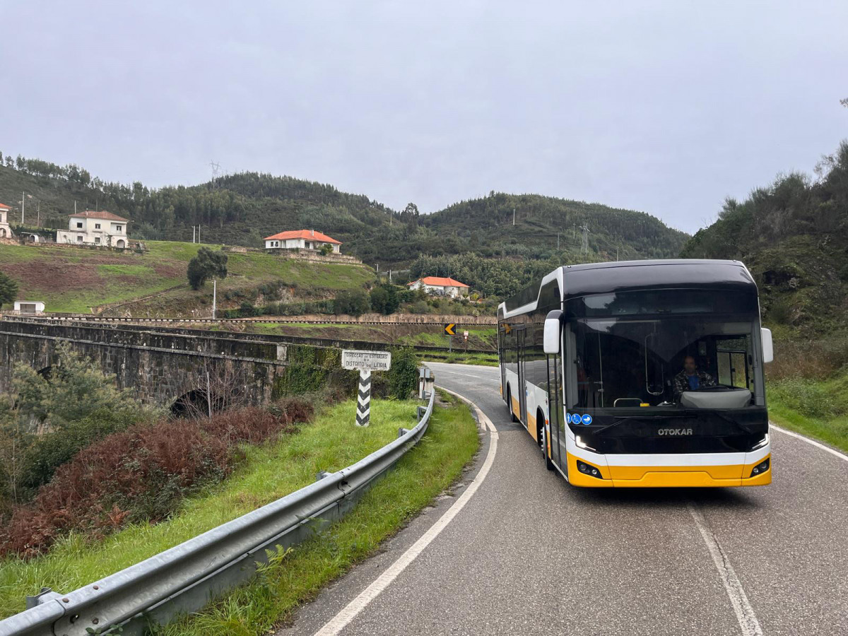 Otokar exporta su primera solucion bus monitor a portugal