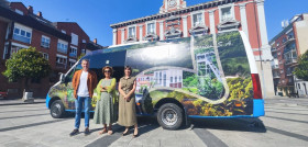 Mieres estrena un autobus turistico