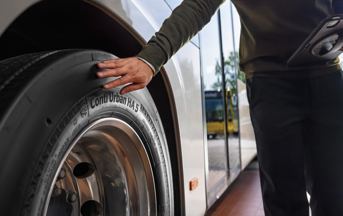 Continental lanza el conti urban ha 5 para los autobuses urbanos