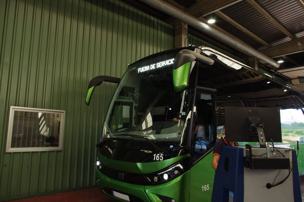 Los vehiculos de transporte escolar estan en mejor estado que el resto de autocares y microbuses