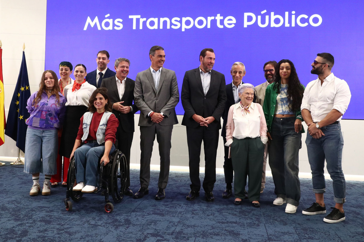 El gobierno lanza una campana para impulsar el uso del transporte publico