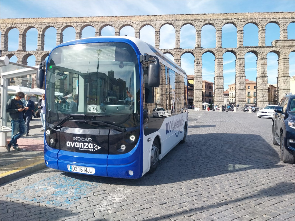 Avanza prueba en segovia el minibus electrico de indcar