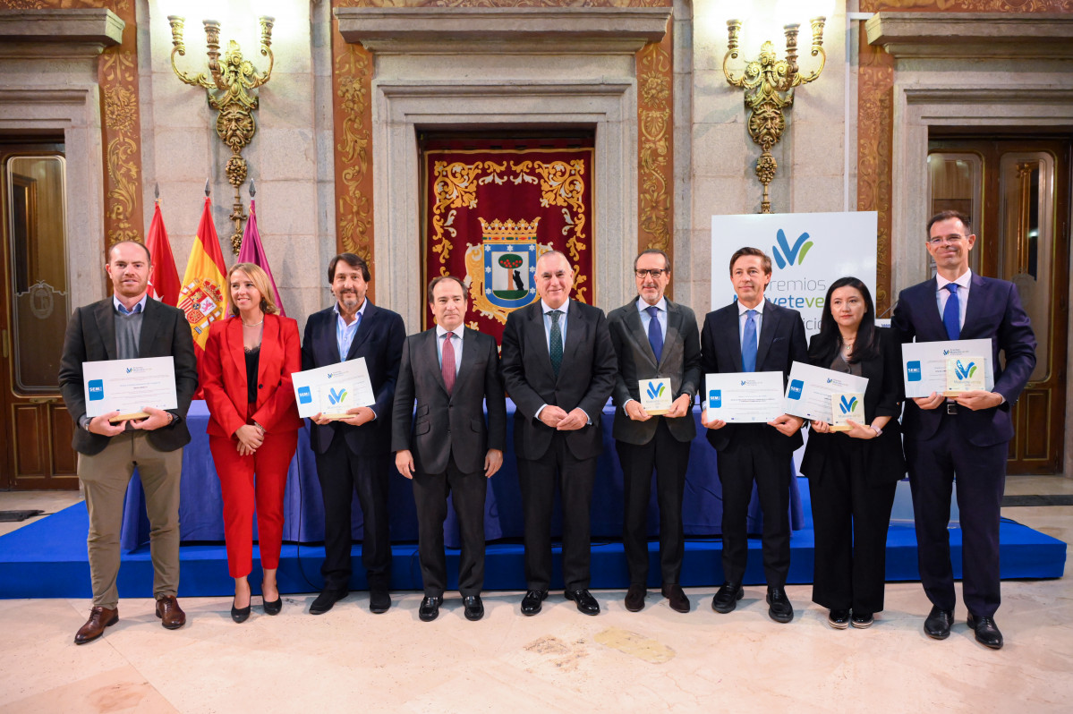 Alsa e irizar e mobility reciben el premio muevete verde 2024