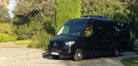 Autos luxury estepona recibe un microbus sprinter panelvan