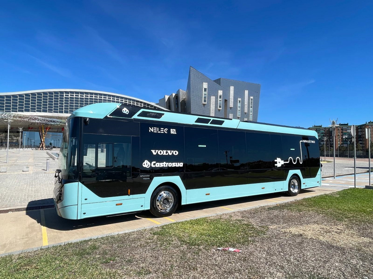 Volvo presento el chasis bzl electrico en el 30 congreso de atuc