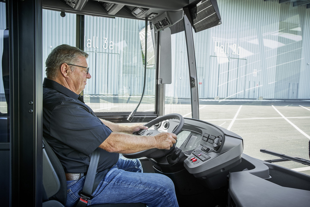 Ugt y ccoo convocan una huelga general del transporte por carretera