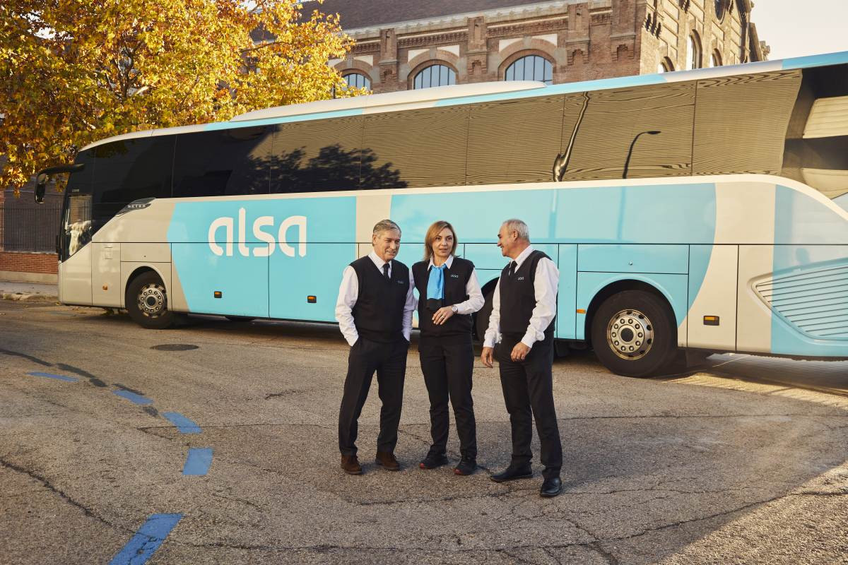 Fenadismer pone en marcha un plan de formacion para conductores de autobus