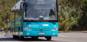 Galicia adjudica a autos carballo la linea de coruna lugo y a marina