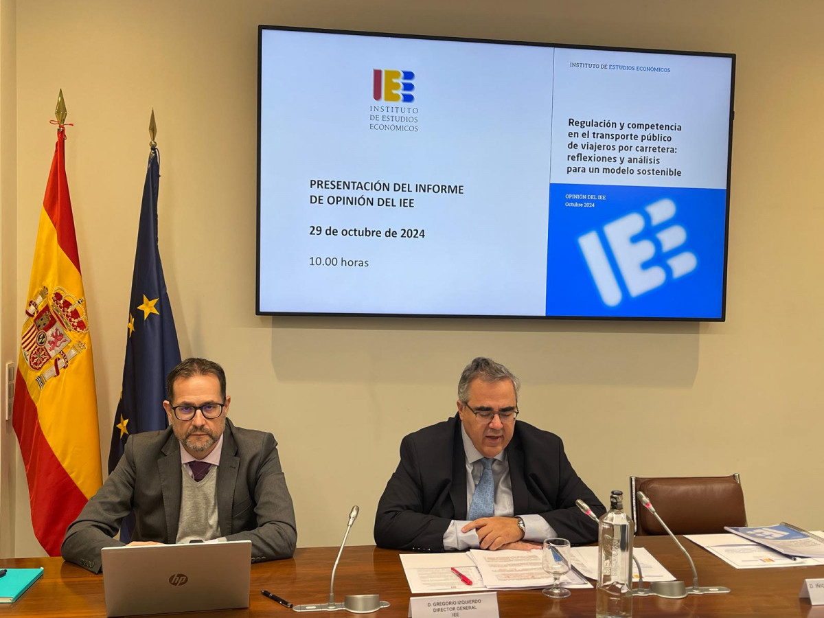 El iee presenta un informe sobre regulacion y competencia en el sector