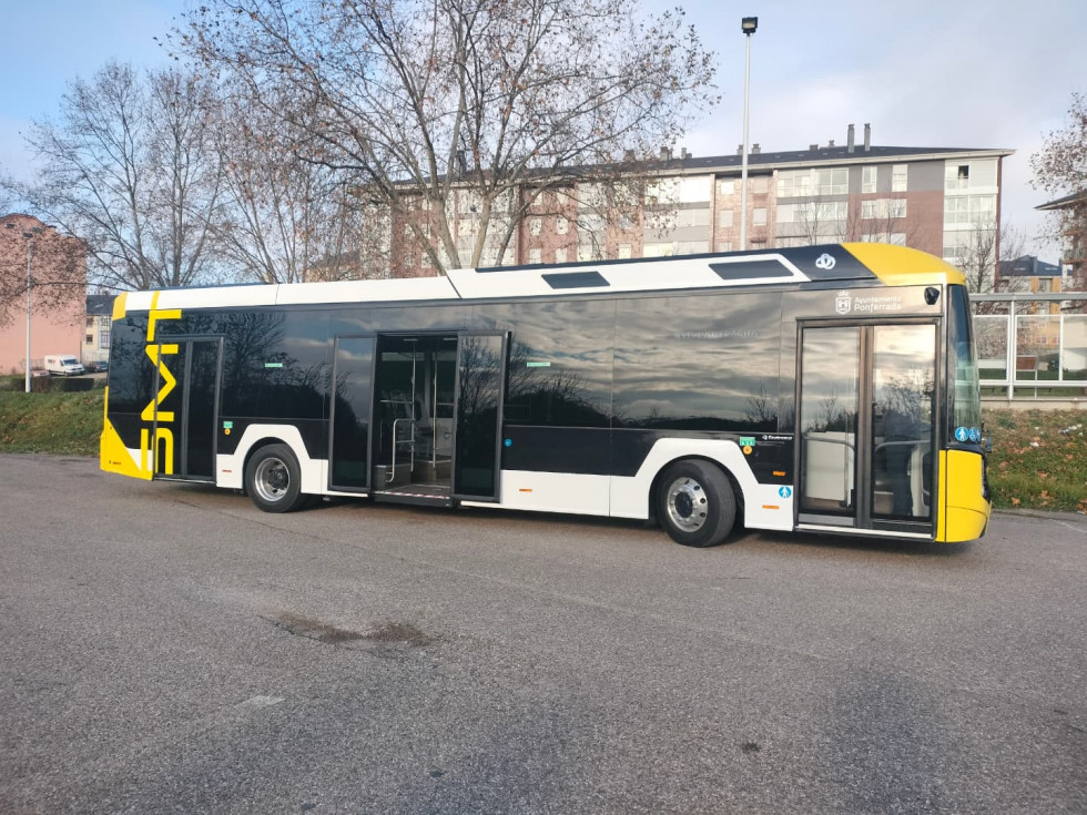 El transporte urbano de ponferrada ya tiene su primer autobus 100 electrico