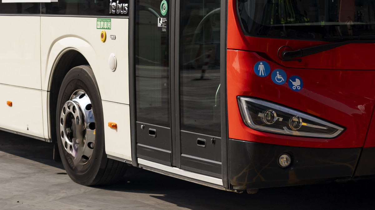 Tmb prueba la ia para mejorar el trafico en barcelona