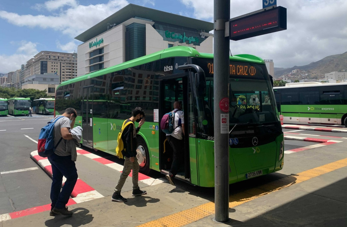 Los autobuses de tenerife suman 150 millones de usuarios desde la gratuidad