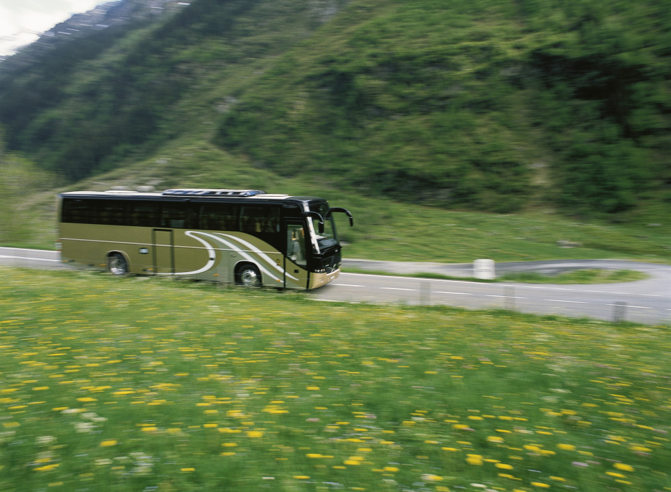 Anetra aplaude la promocion del autocar como transporte sostenible