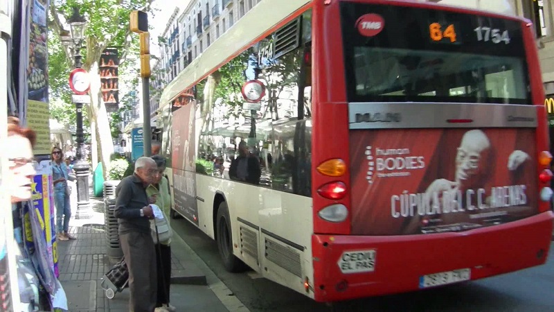 El uso de los autobuses de TMB ha crecido un 4,8%.